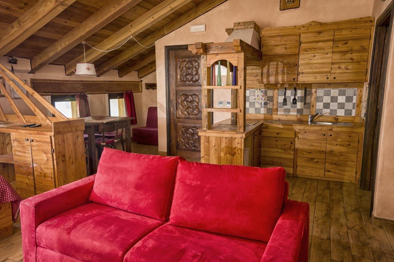 Charvensod Agriturismo B&B Chevres A Cheval المظهر الخارجي الصورة