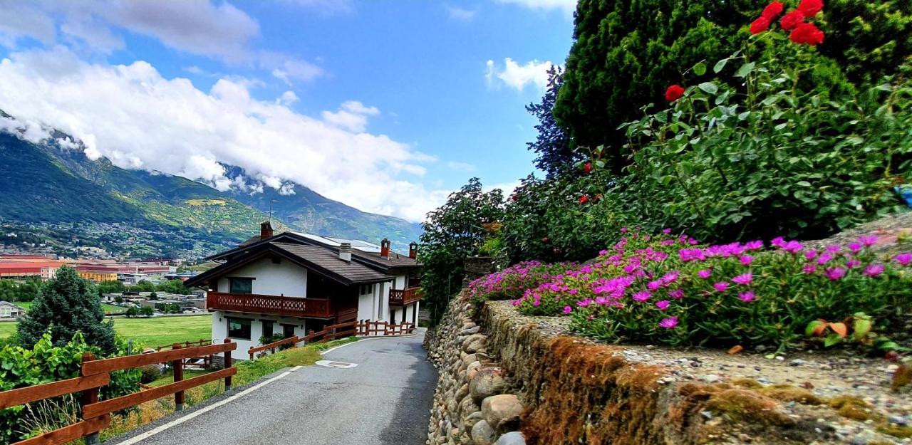 Charvensod Agriturismo B&B Chevres A Cheval المظهر الخارجي الصورة