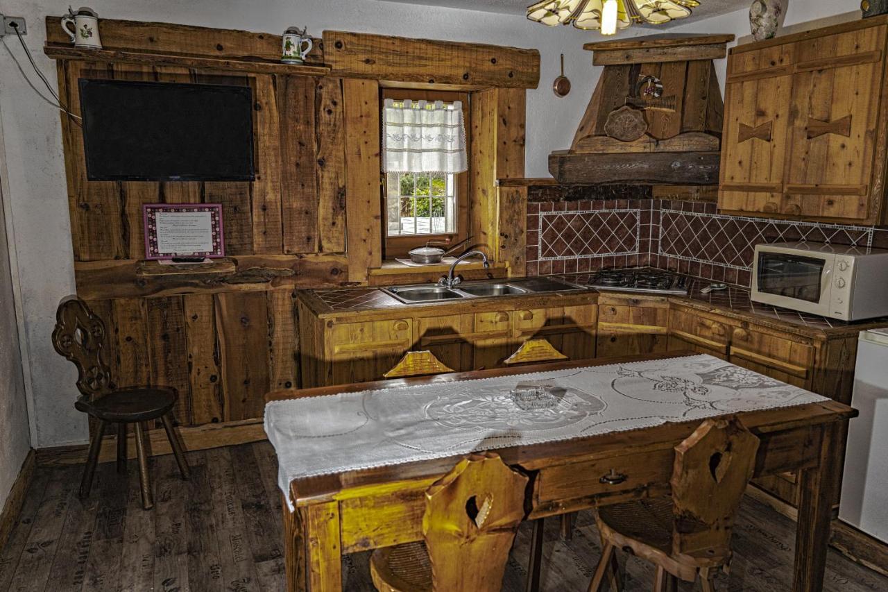 Charvensod Agriturismo B&B Chevres A Cheval المظهر الخارجي الصورة