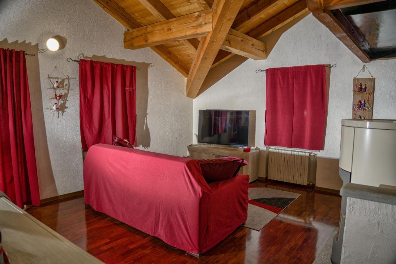 Charvensod Agriturismo B&B Chevres A Cheval المظهر الخارجي الصورة