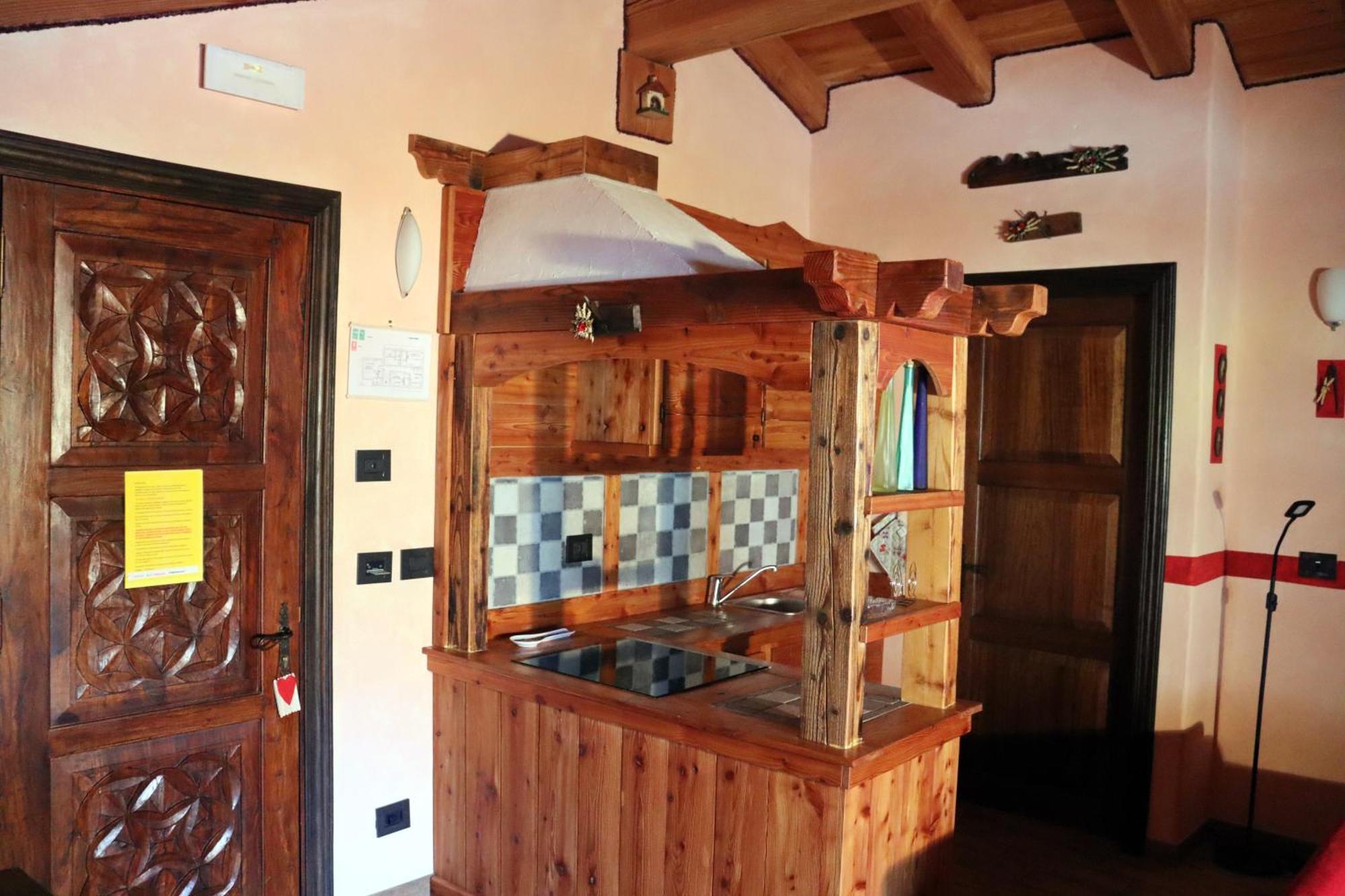 Charvensod Agriturismo B&B Chevres A Cheval المظهر الخارجي الصورة